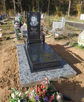 Памятник одиночный 017